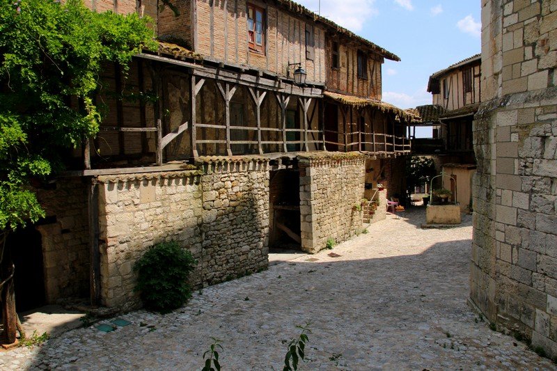 Bastides 2022