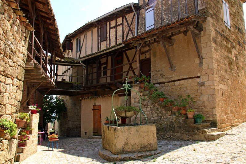 Bastides 2022
