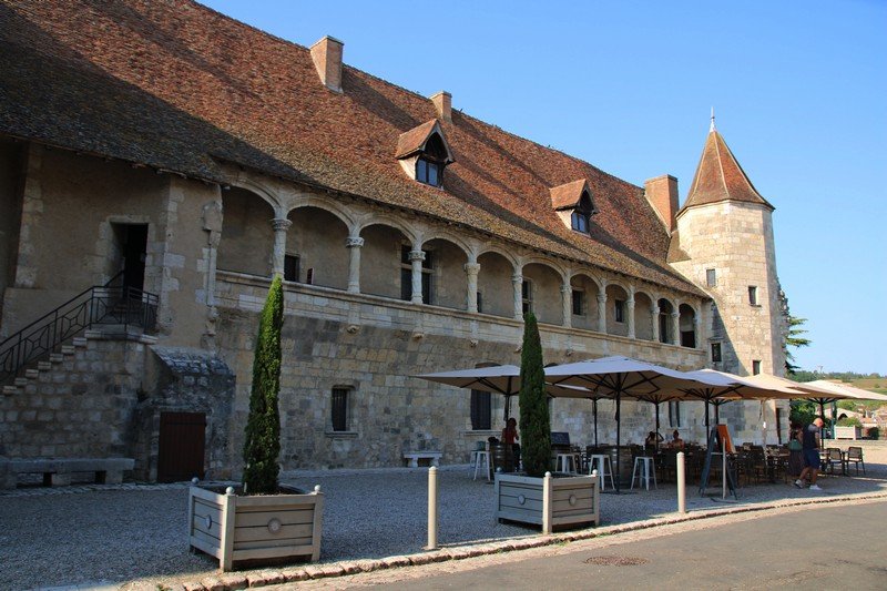 Bastides 2022